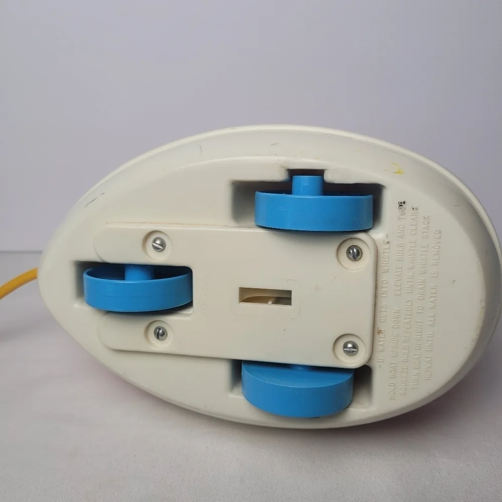 Vintage Fisher Price Tuggy Tooter Pull Along Toy 1967